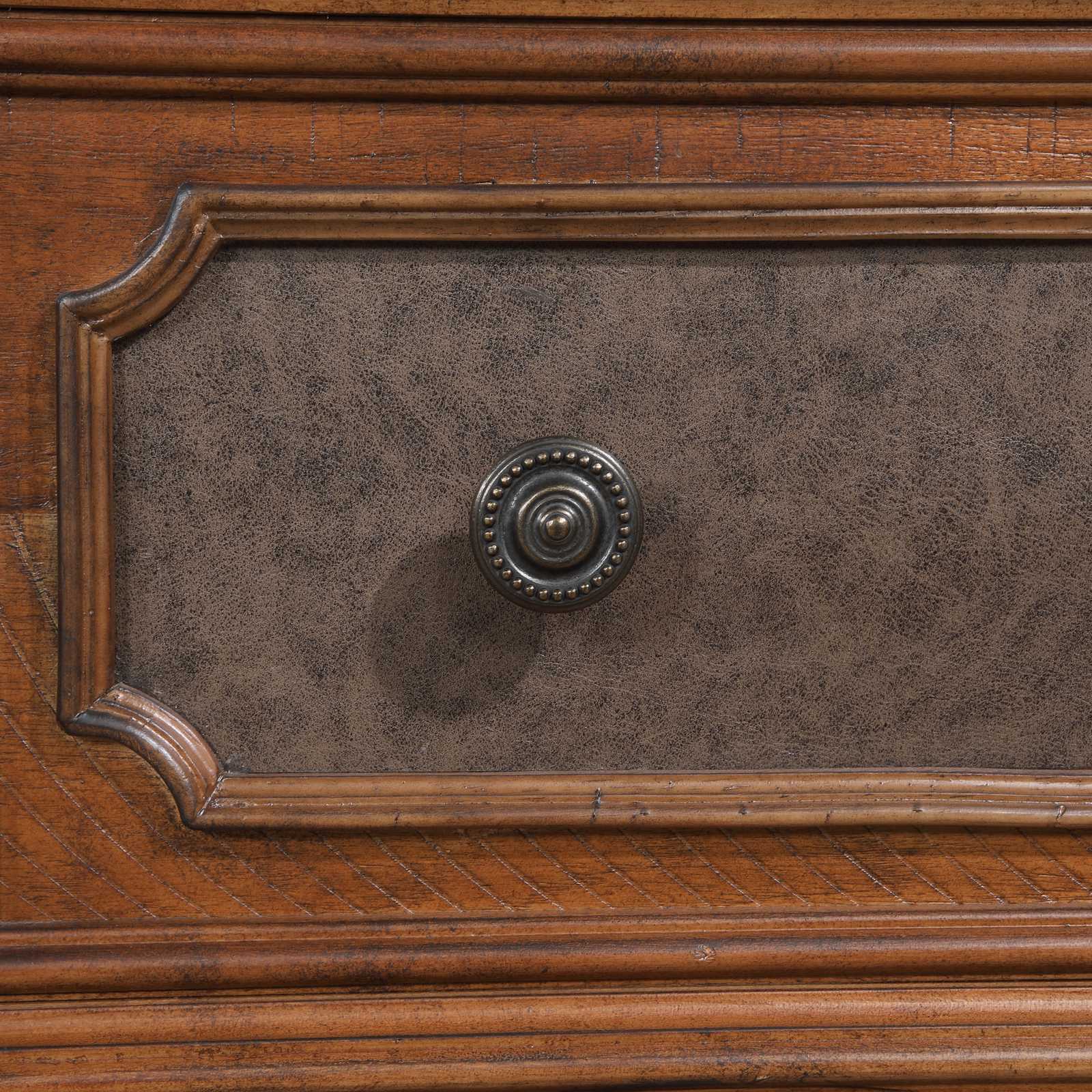 Brown Chest - view 4