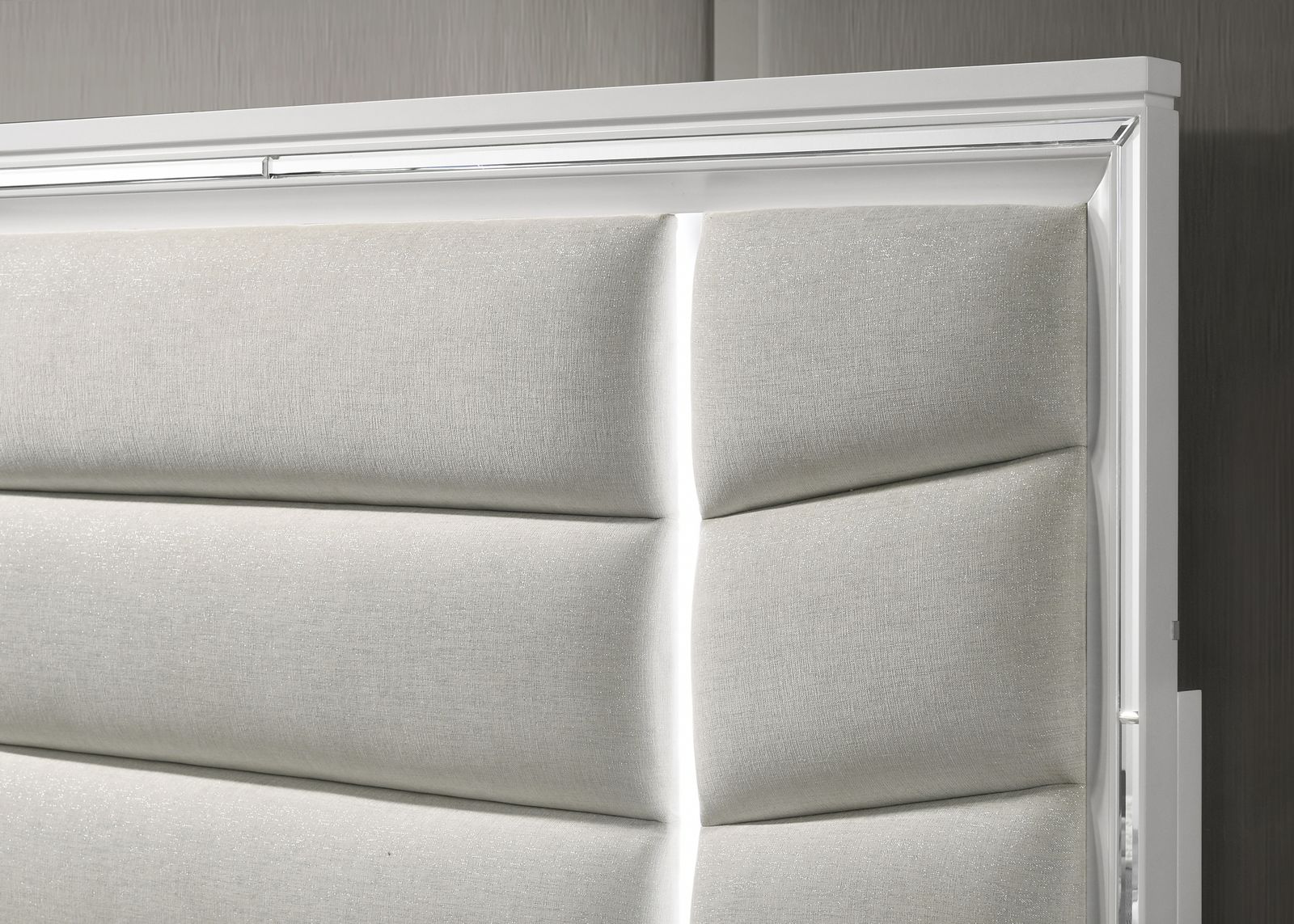 Pale Almond Bench - view 7