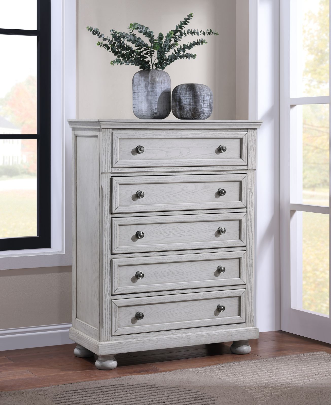 White Chest