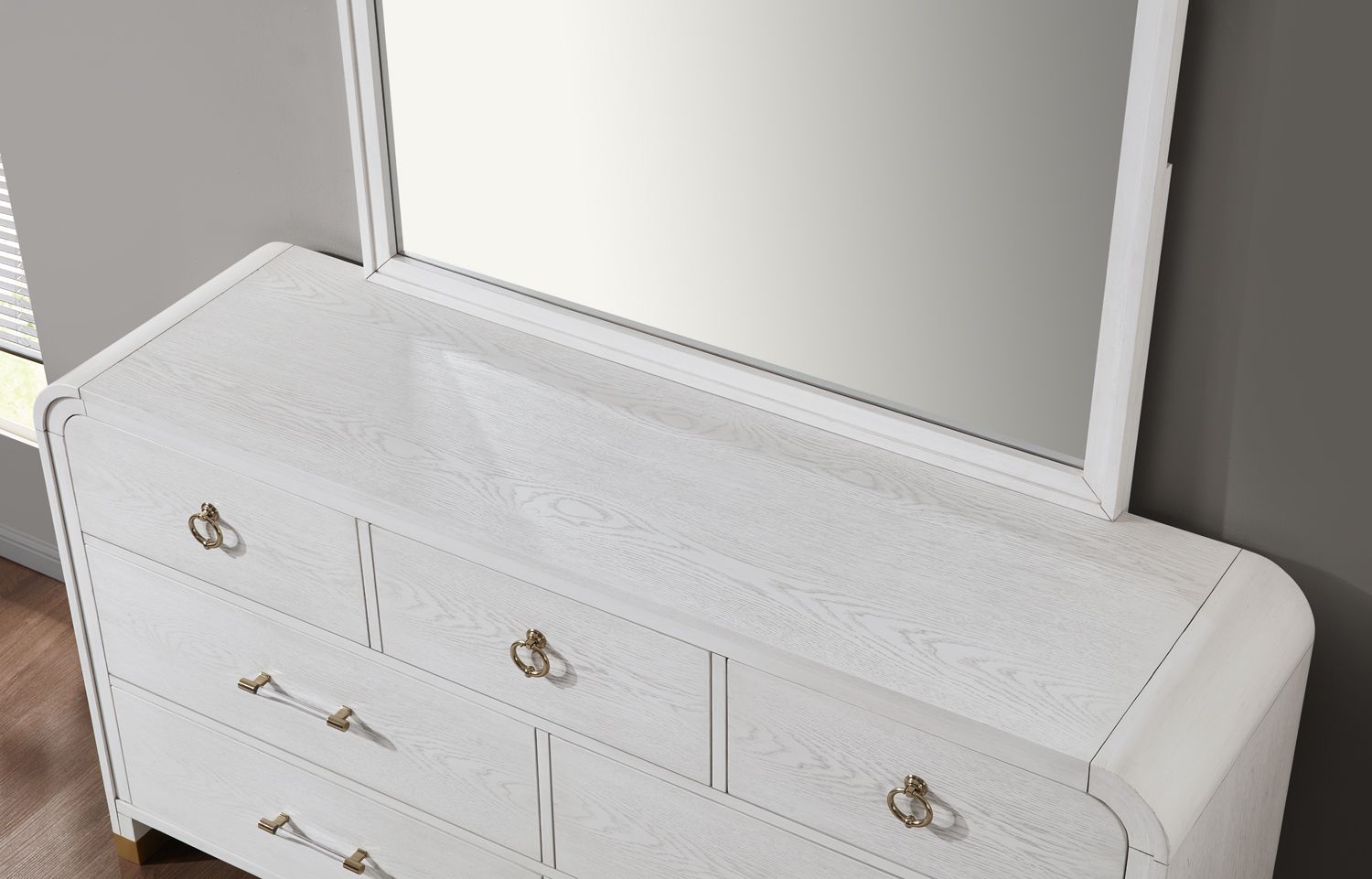 White Chest - view 7