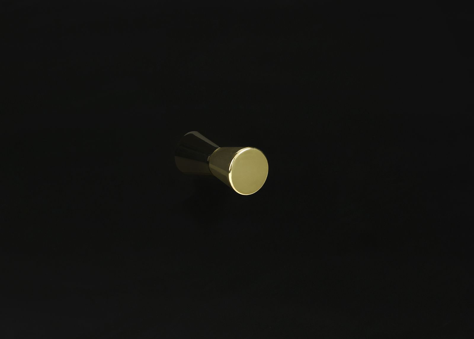 Black Dresser - view 3