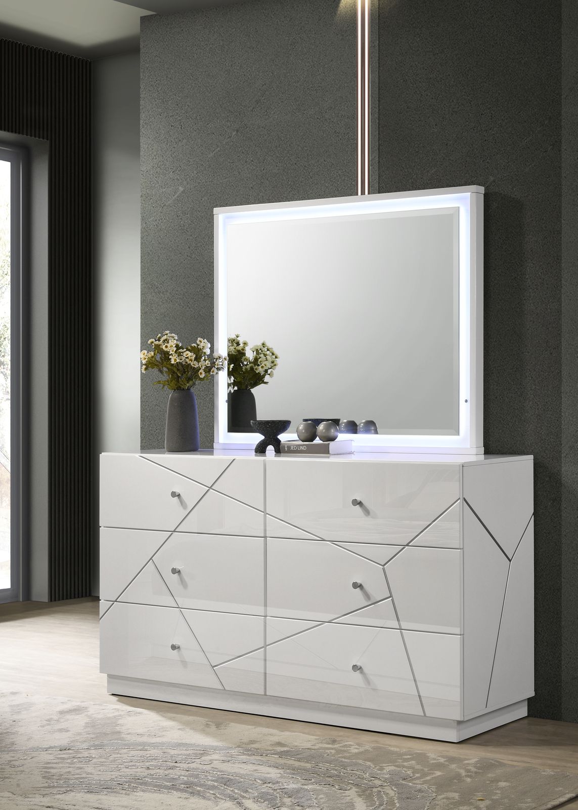 White/Gray Line Dresser